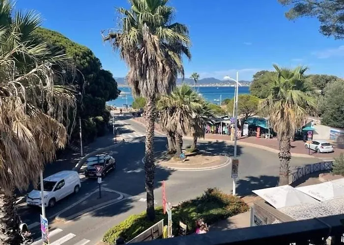 アパート Beautiful Beachfront