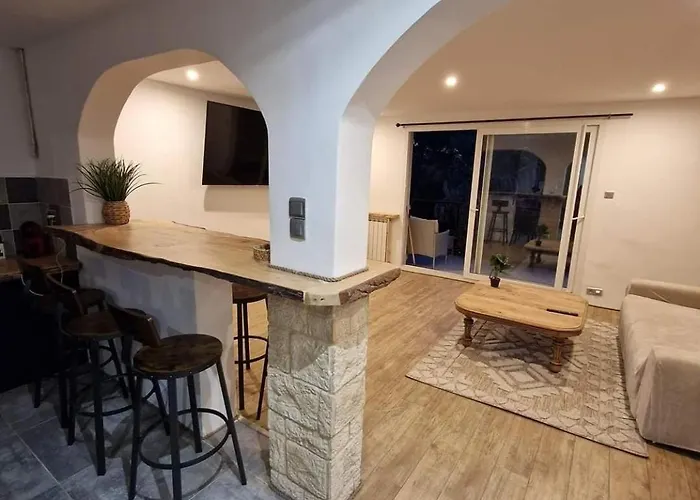 Beautiful Beachfront Apartmán *