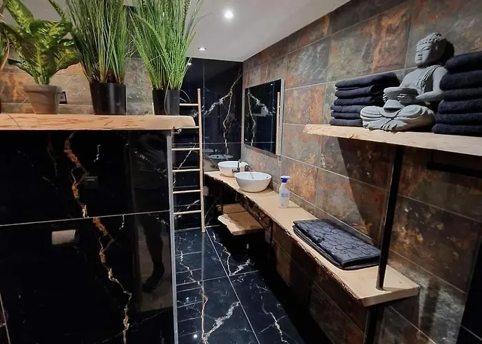 Beautiful Beachfront Apartmán